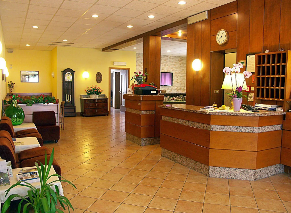 Hotel photo 9