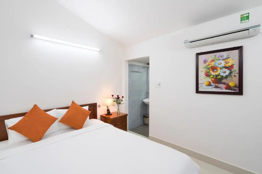 Standard Double room (full double bed)