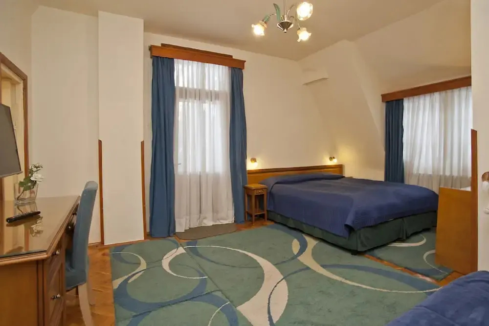 Vila Camelia Sinaia - Chambres