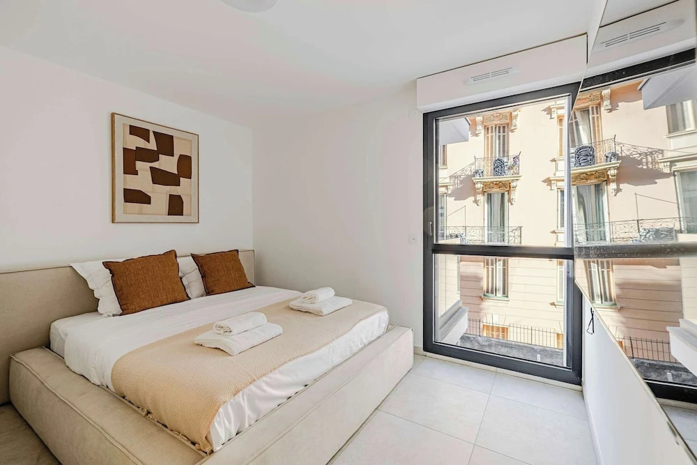 Superb Terrace Apartment in Monaco-beausoleil