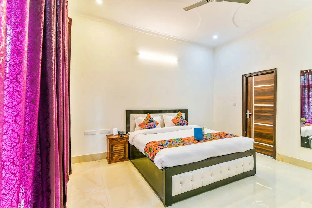 Laxmi Residency by FabHotel