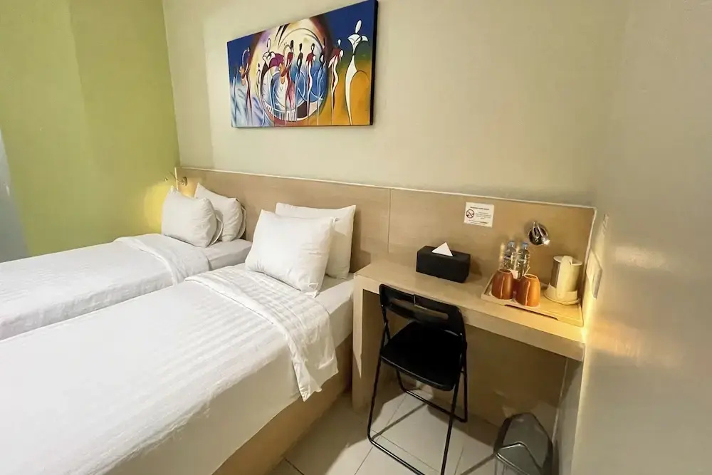 Lemo Hotel Serpong - Chambres