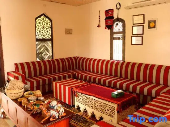 Golden Palm Oasis Royal Palm Classic Suite