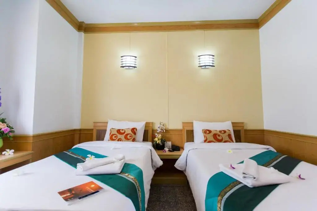 Standard Double room (twin beds)