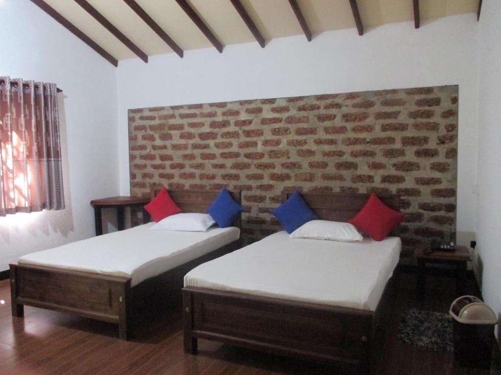 Kumbukgahawatta Hotel
