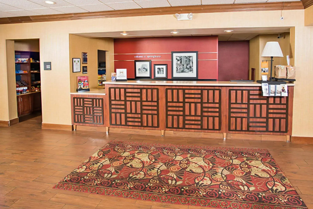 Hotel photo 13