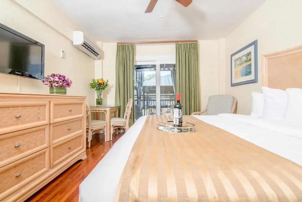 Hollander Boutique Hotel Room Type - Standard Double room (full double bed)
