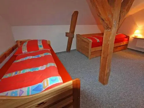 Ferienhaus mit 3 Schlafraeumen Bod
