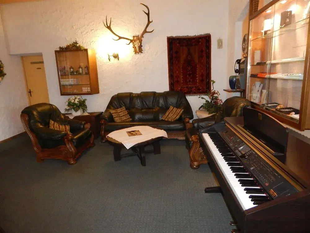 Land Gut Hotel Zum Alten Forsthaus - Général