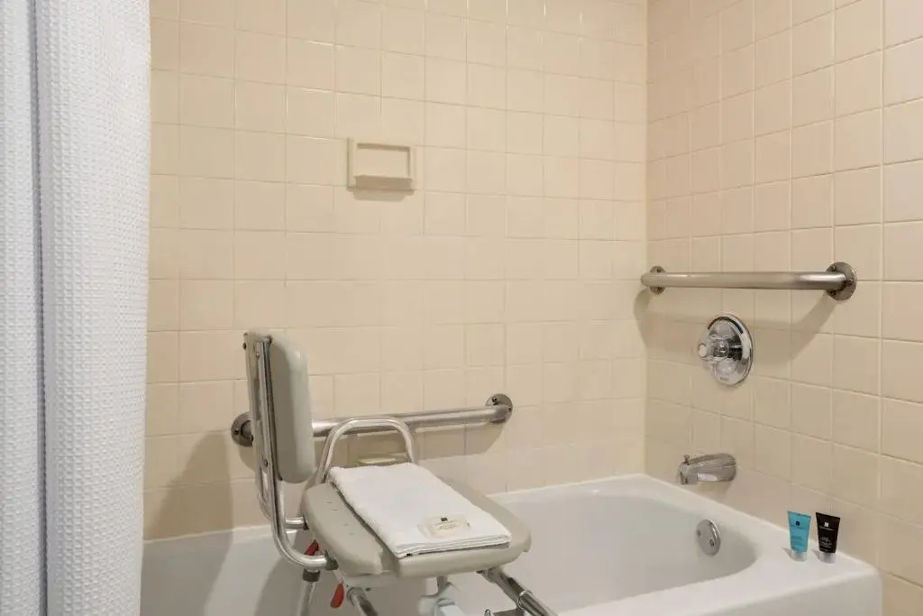Crowne Plaza Englewood, an IHG Hotel - Chambres