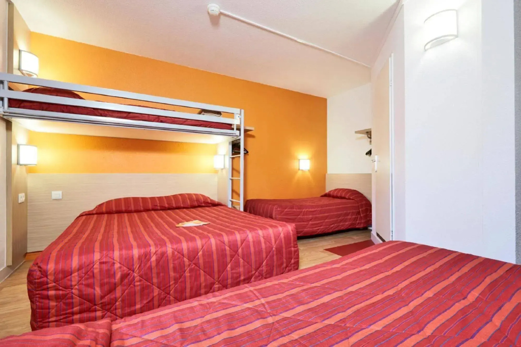 Afficher la photo 6 — Hotel Premiere Classe Marne La Vallee - Saint Thibault Des Vignes