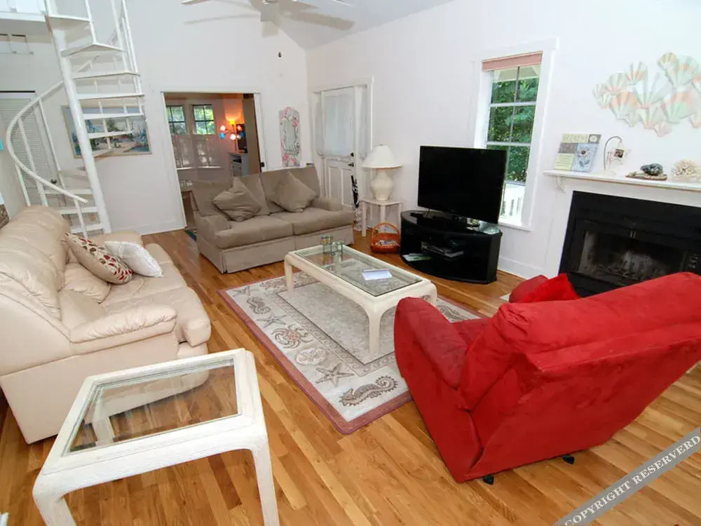 Yellow Bird Home By Redawning