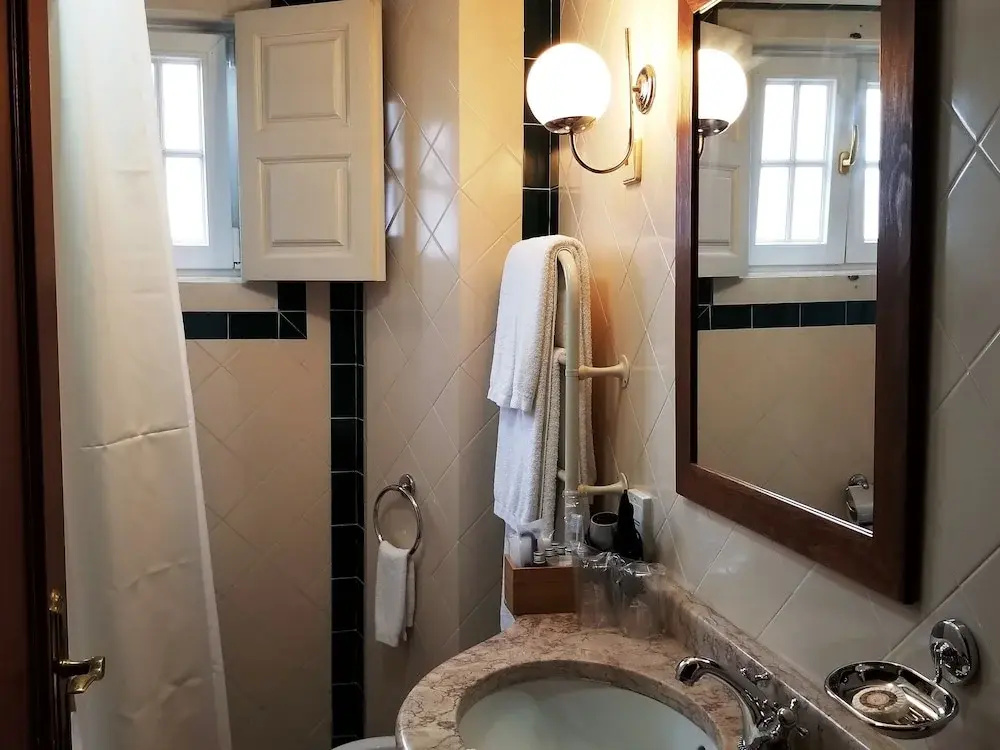 Lawrence's Hotel - Chambres