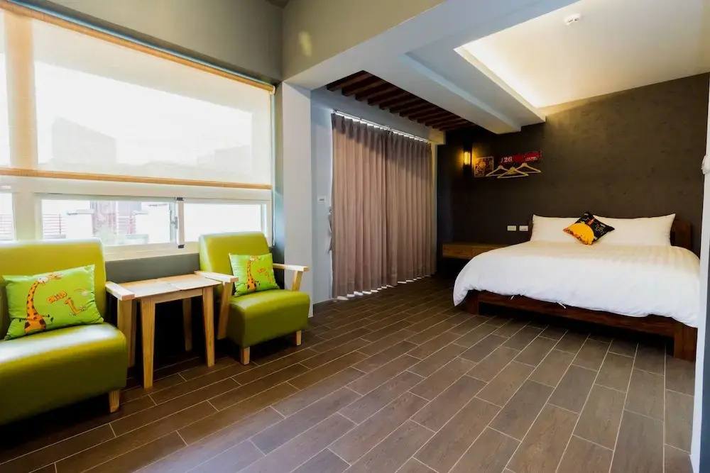 Standard Double room with balcony (full double bed)