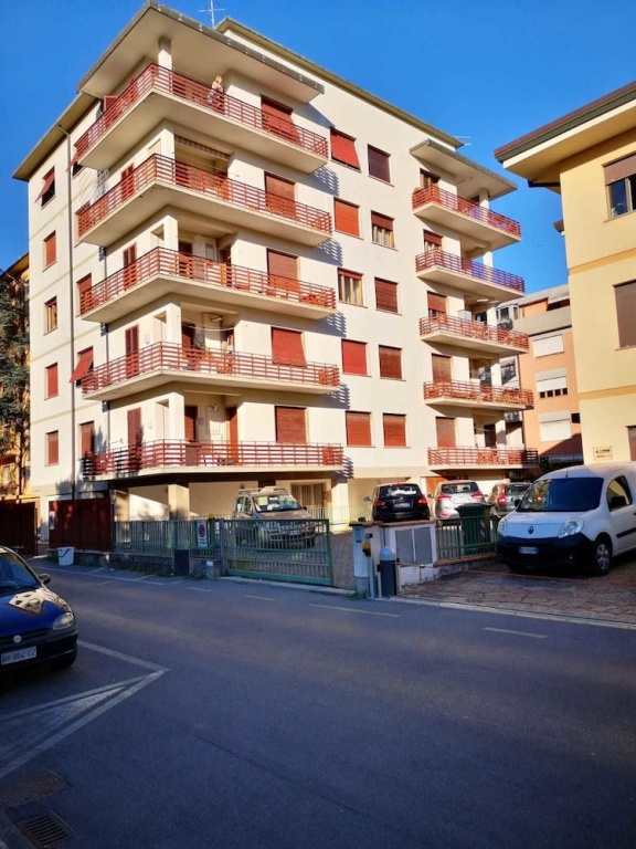 Aliki Houses