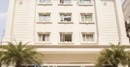 Minerva Grand