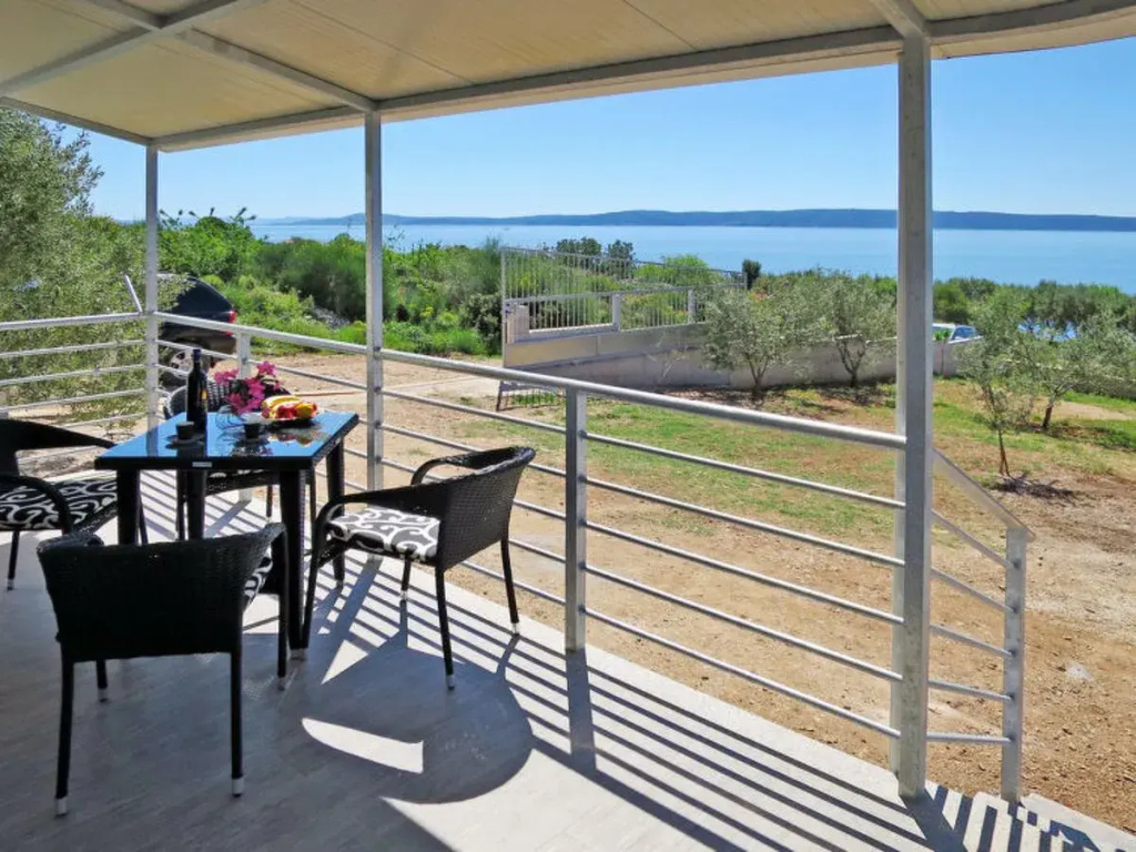 Balcony & Terrace