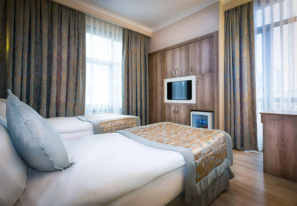 Отель Fatih Hotel Corner в Стамбуле