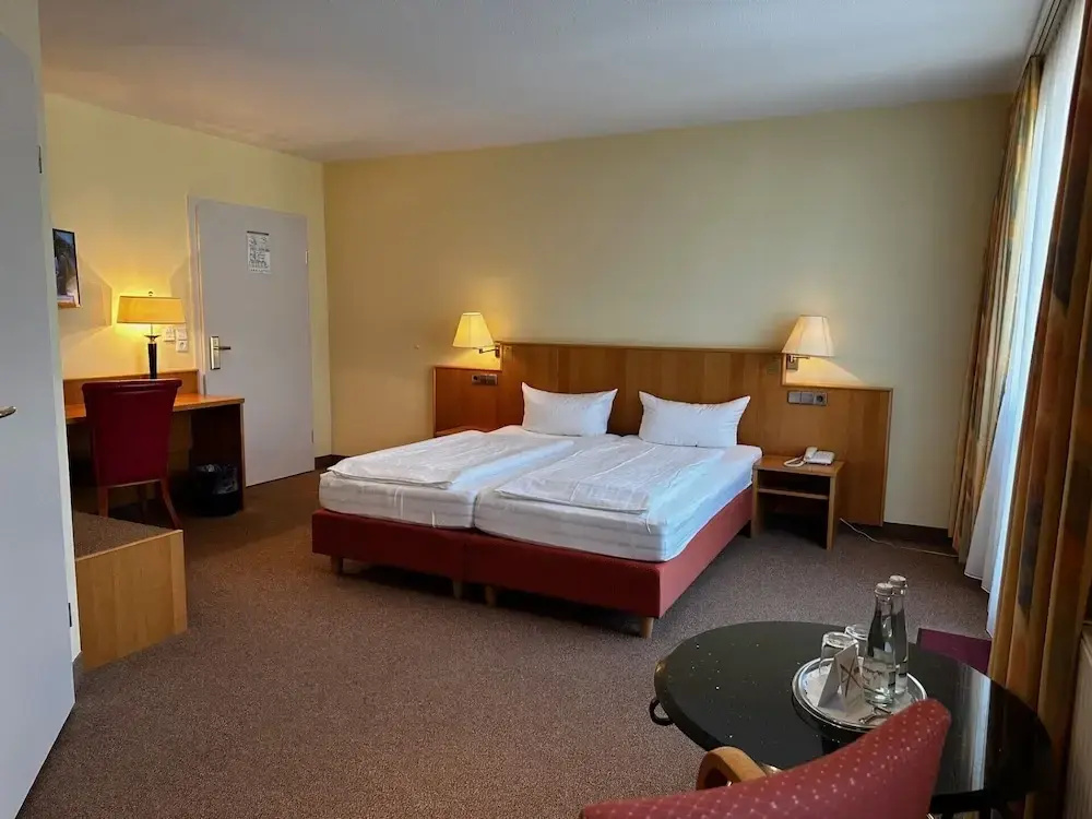 Hotel photo 2