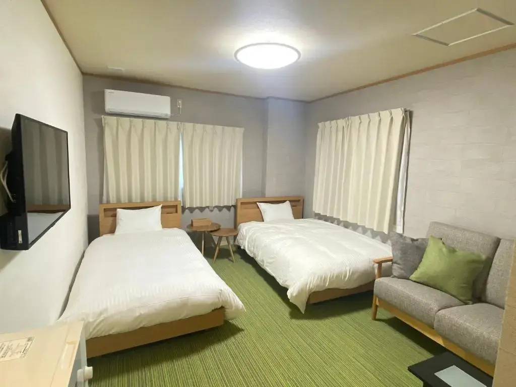 Standard Double room (twin beds)