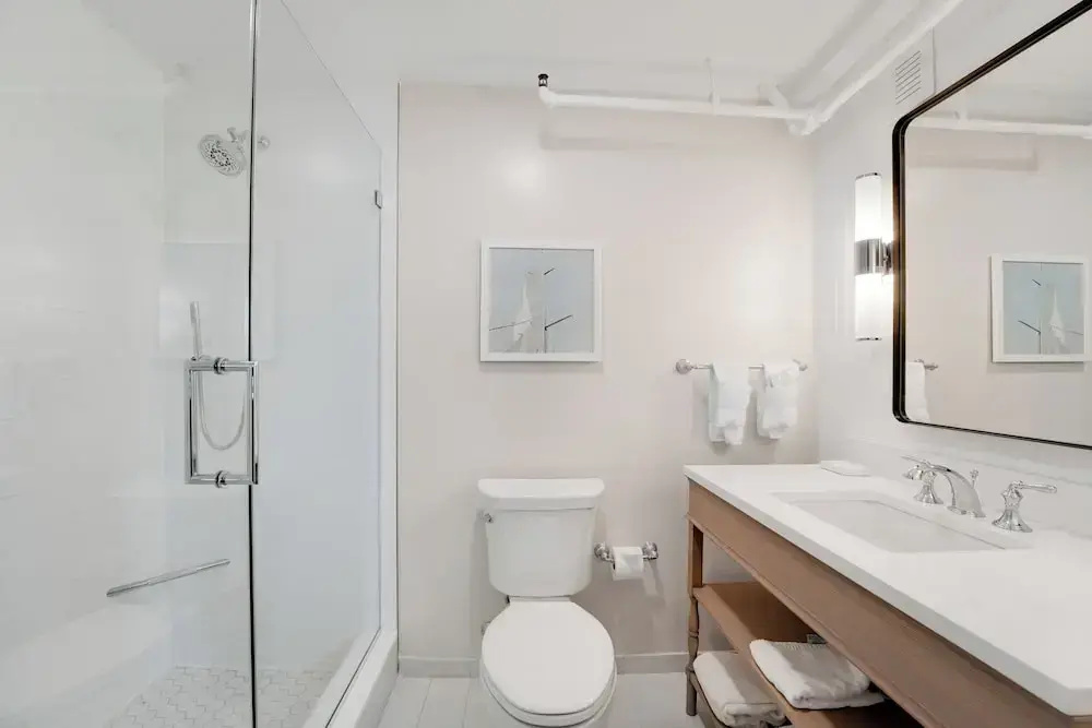 Newport Beach Hotel & Suites - Chambres