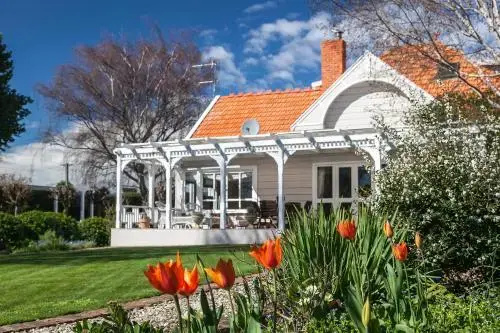 Anglesea House Inn