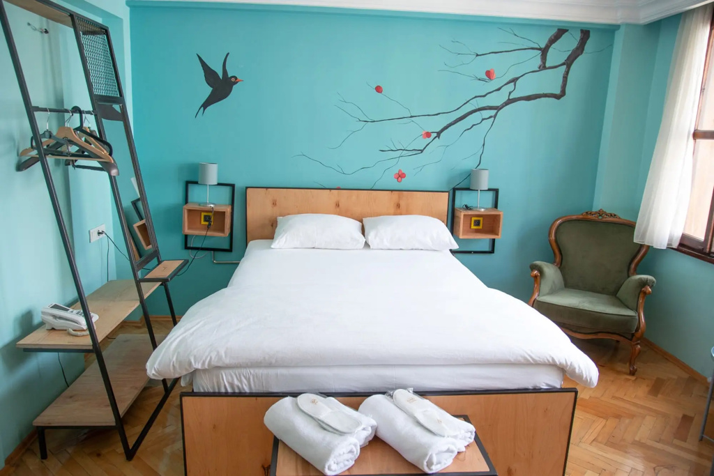 Yolohostel — фото