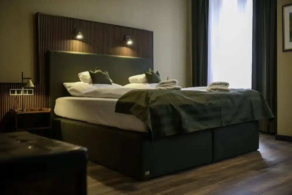 Comfort room