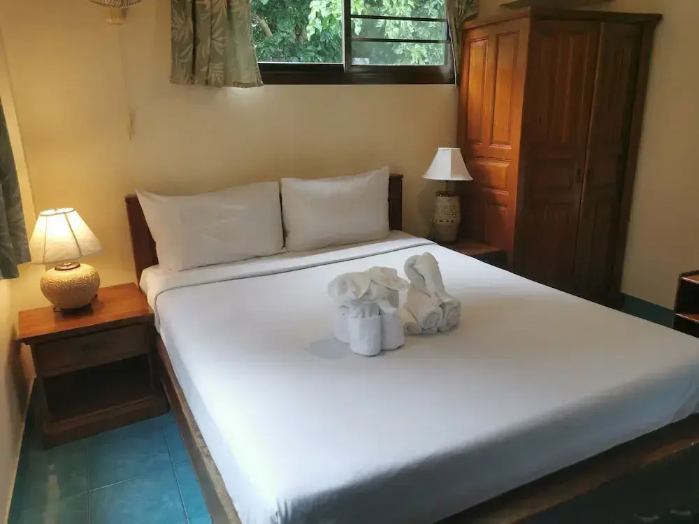 2 Bedrooms Family Apartment with pool view