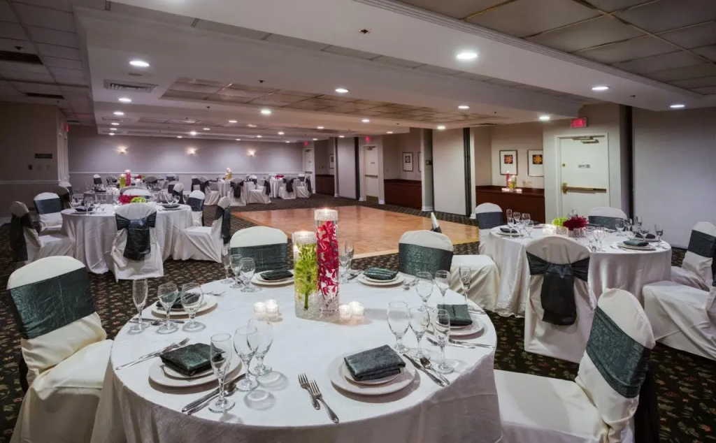 Holiday Inn Express Naperville by IHG - фото 28
