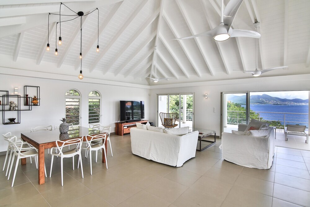 Отель Exclusive Gated Area, Close to Beaches, Huge Pool, AC, Free Wifi, Perfect for Families !, фото 17