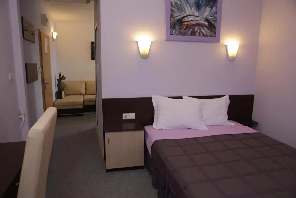 Family Hotel Avramov - Chambres