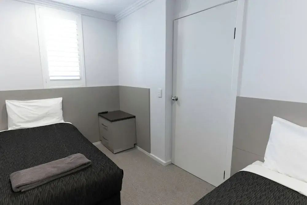 1 Bedroom Standard Family room with ocean view