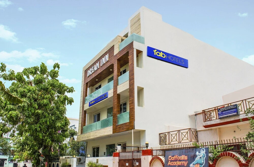 FabHotel Dream Inn Vikas Nagar