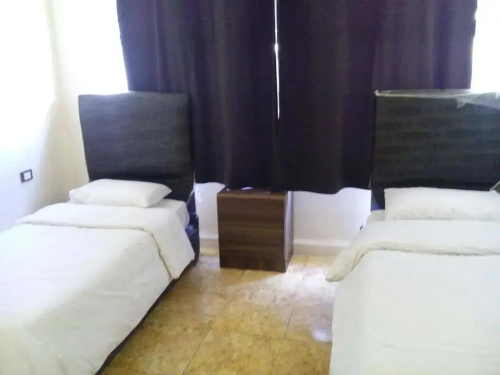 Triple room