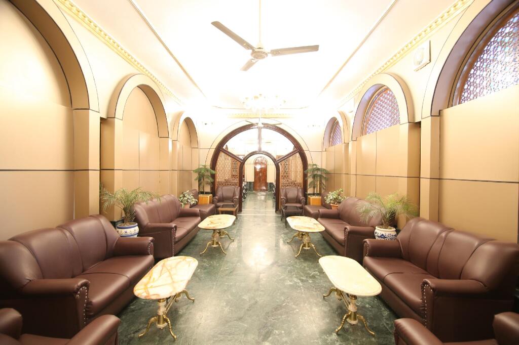 Отель Capital O 37894 Hotel International, фото 2