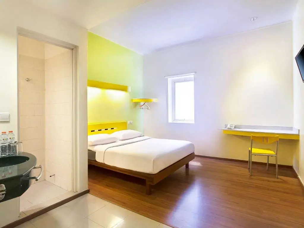 Standard Double room (full double bed)