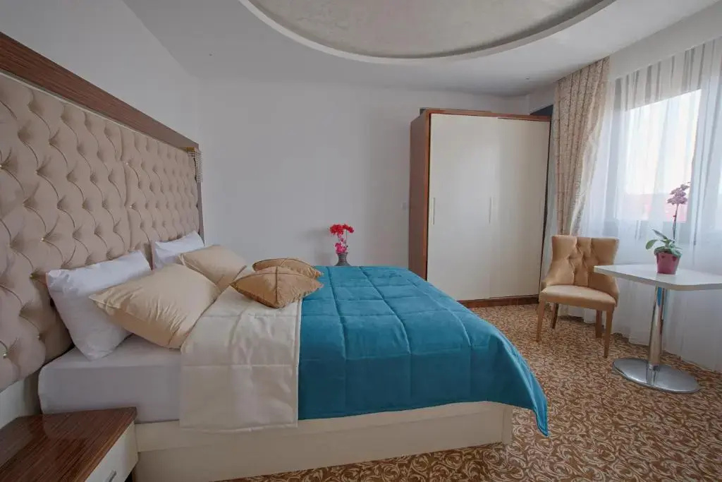 Standard Suite