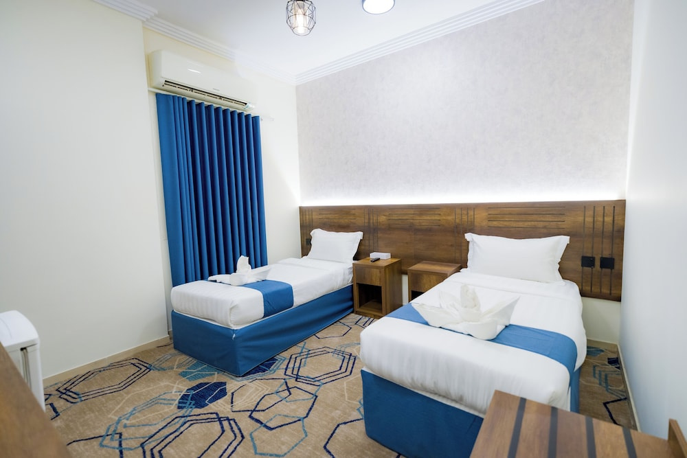 Classic Double room (full double bed)