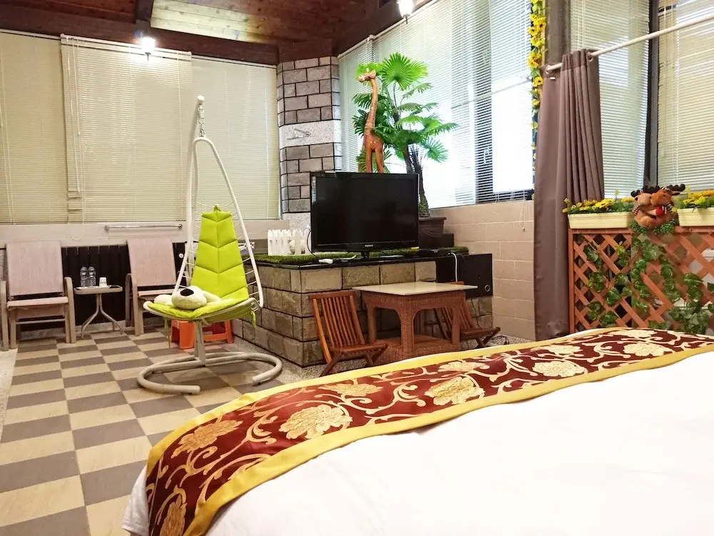 Hotel photo 16