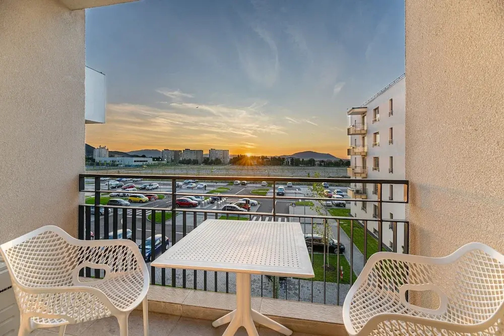 Executive Apartment