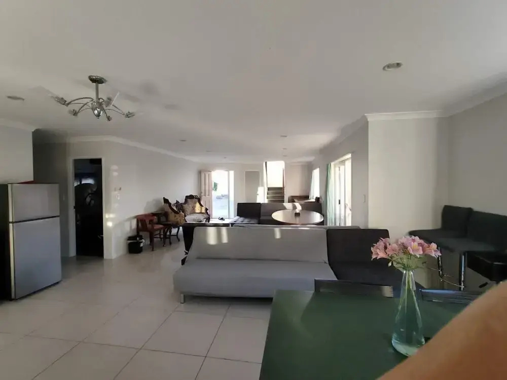 5 Bedroom House at 82A Richardson Road