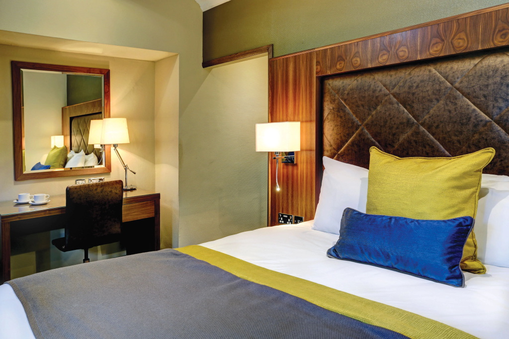 Frensham Pond Country House Hotel & Spa - Général