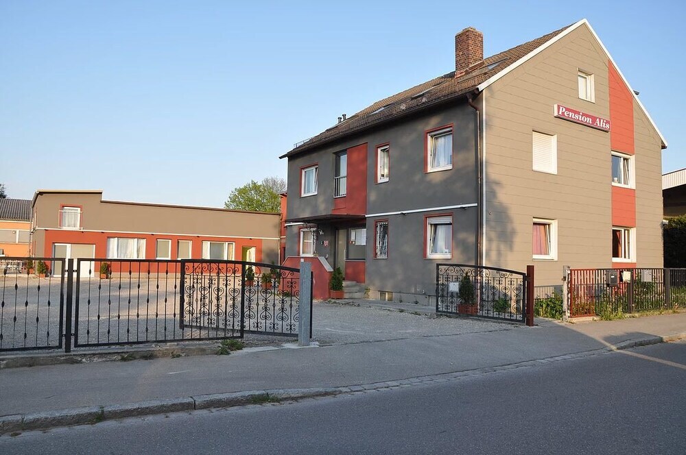 Image 12