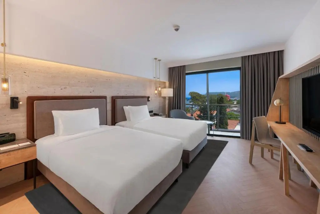 Double room with sea view (twin beds)