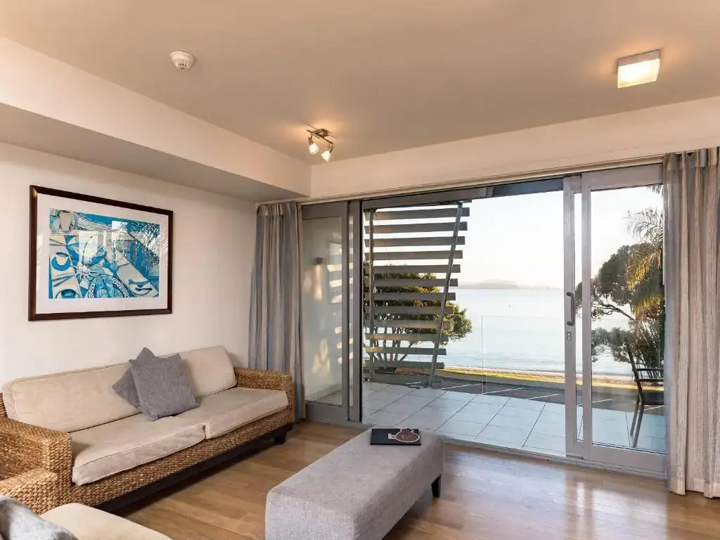 Sea Spray Suites - Chambres