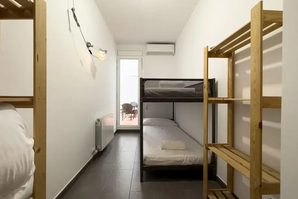 AinB Barcelona Sants Apartments — фото 5