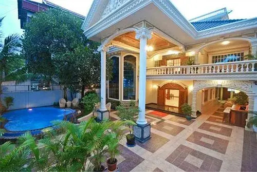 Lotus Luxury Villa