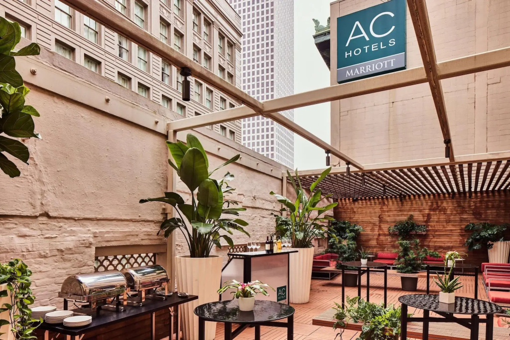 AC Hotel by Marriott New Orleans French Quarter