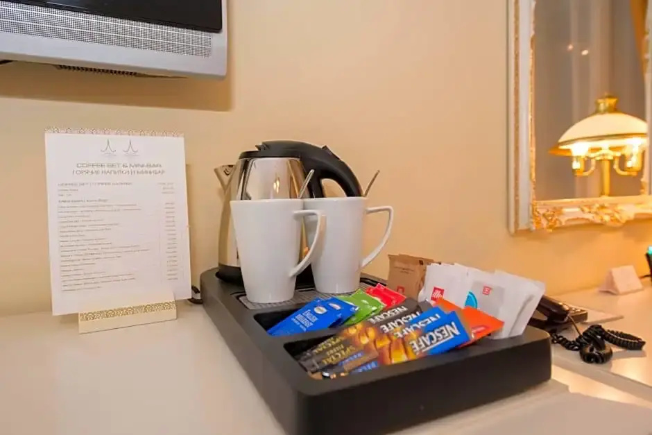 Amigo City Centre Hotel - Chambres